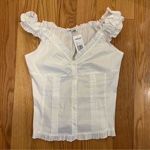 NWT White Ruffle Sleeve Top